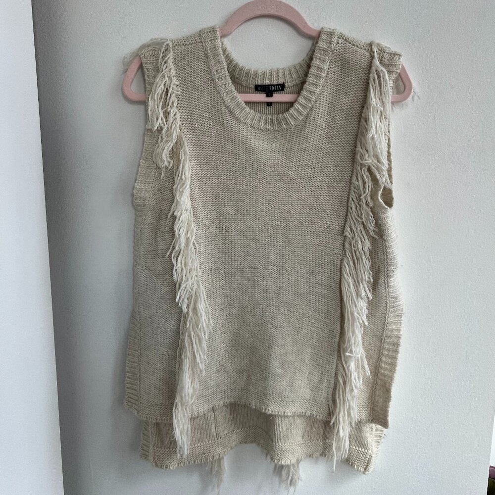 Intermix Oatmeal Knit Sleeveless Fringe Sweater